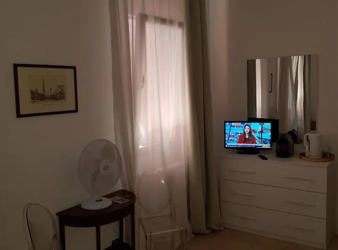 ゲストハウス Butterfly ヴェネツィア